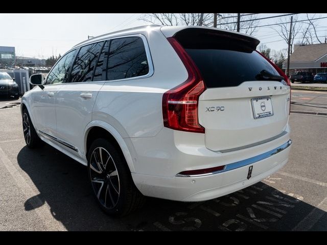 2023 Volvo XC90 Plus