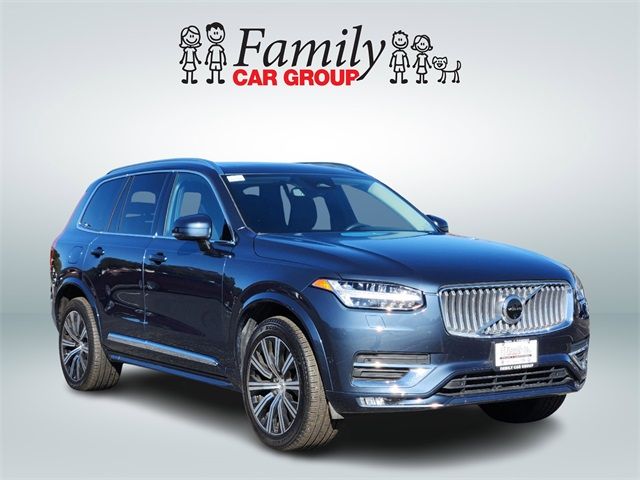 2023 Volvo XC90 Plus