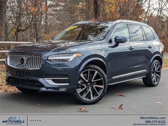 2023 Volvo XC90 Plus