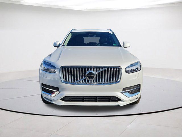 2023 Volvo XC90 Plus