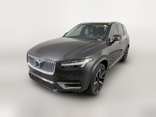 2023 Volvo XC90 Plus