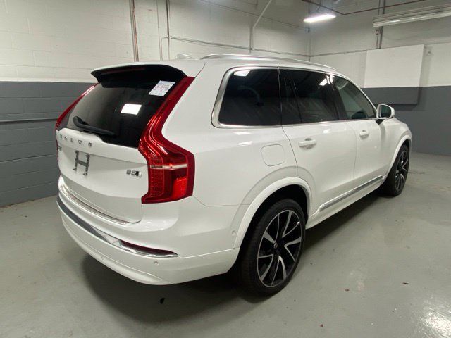2023 Volvo XC90 Plus