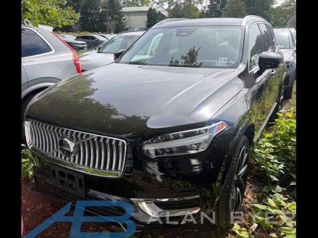 2023 Volvo XC90 Plus
