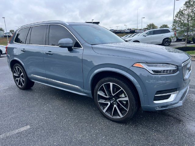 2023 Volvo XC90 Plus