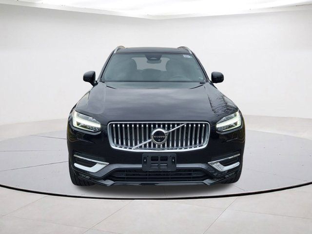 2023 Volvo XC90 Plus