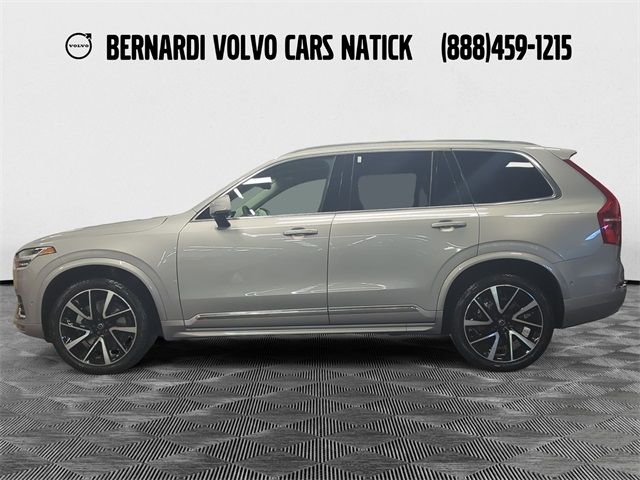 2023 Volvo XC90 Plus