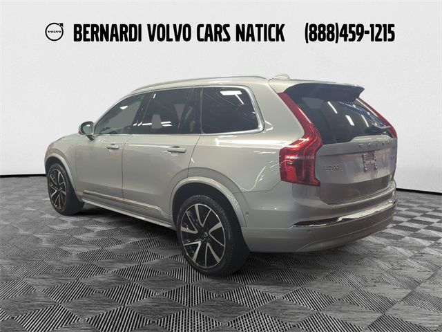 2023 Volvo XC90 Plus