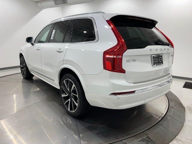 2023 Volvo XC90 Plus