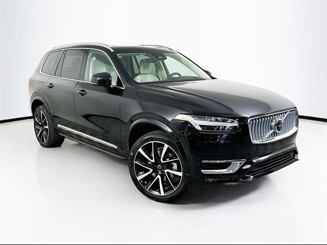 2023 Volvo XC90 Plus