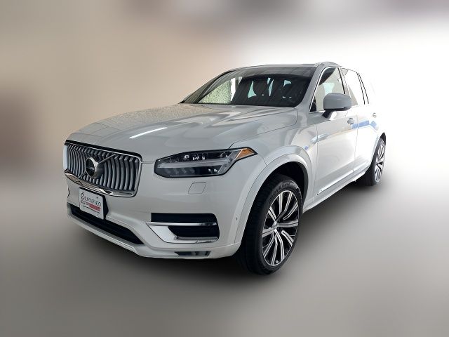 2023 Volvo XC90 Plus