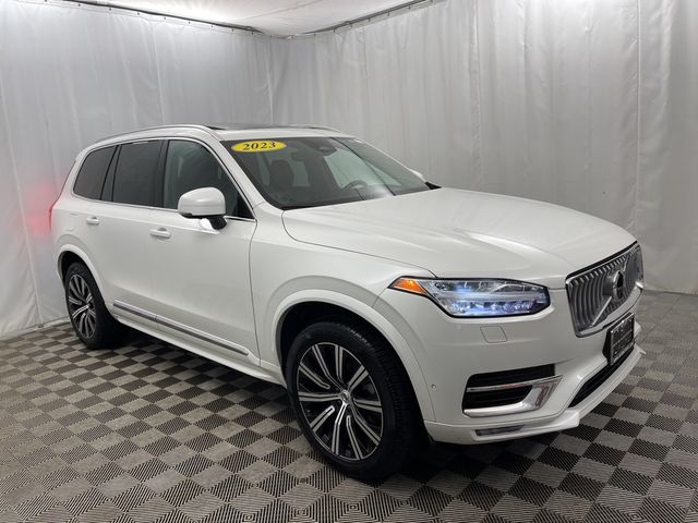 2023 Volvo XC90 Plus