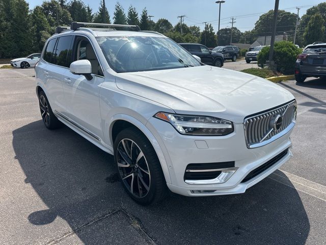 2023 Volvo XC90 Plus