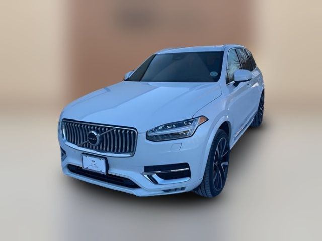 2023 Volvo XC90 Plus