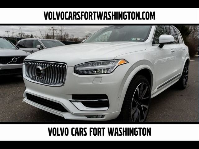 2023 Volvo XC90 Plus