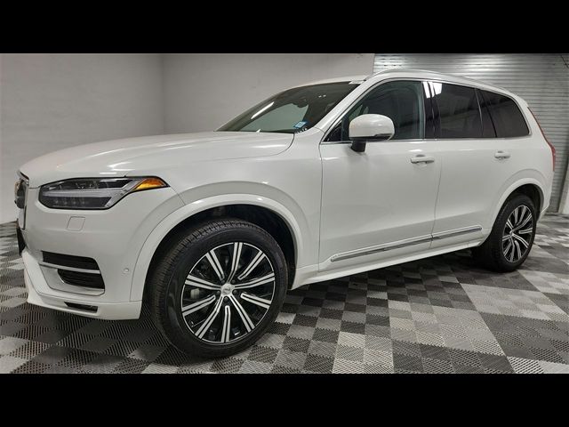 2023 Volvo XC90 Plus