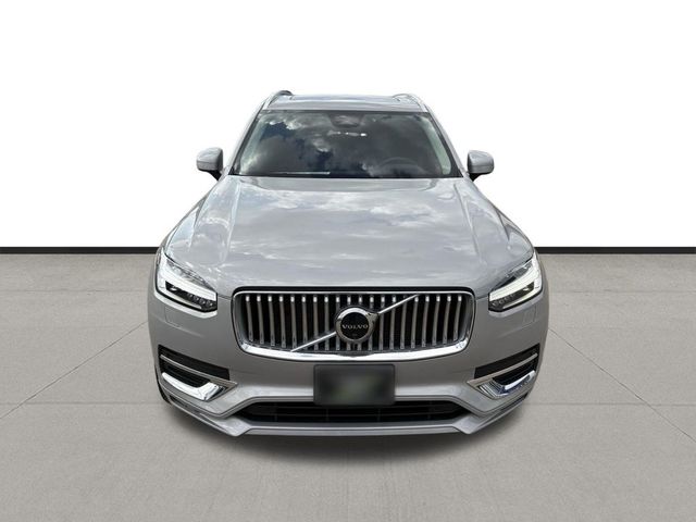 2023 Volvo XC90 Plus