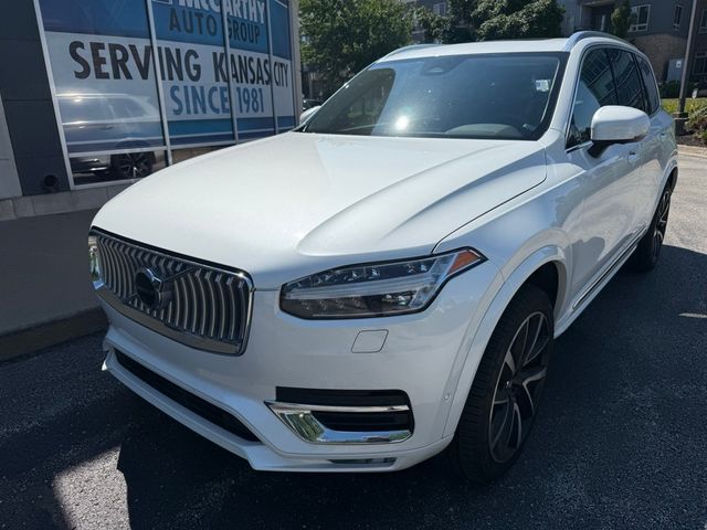 2023 Volvo XC90 Plus