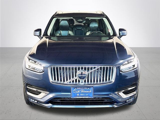 2023 Volvo XC90 Plus