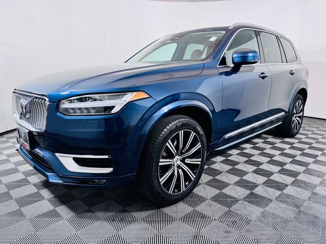 2023 Volvo XC90 Plus