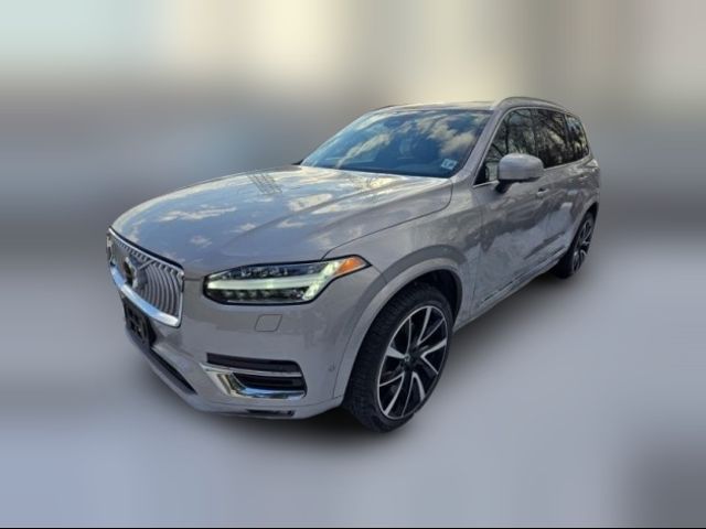 2023 Volvo XC90 Plus