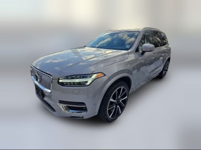 2023 Volvo XC90 Plus