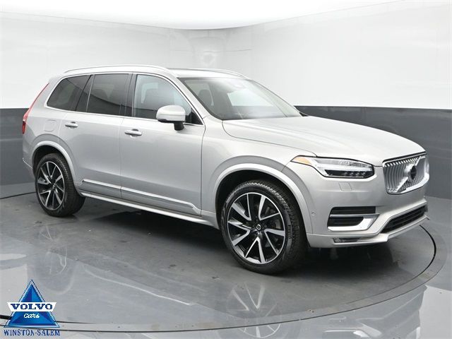 2023 Volvo XC90 Plus