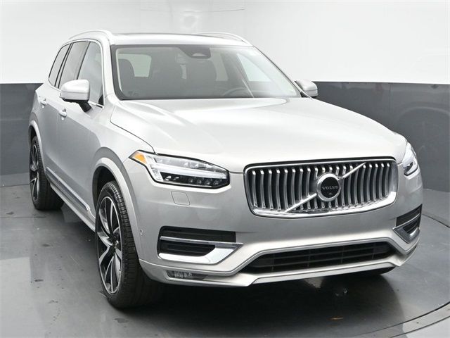 2023 Volvo XC90 Plus