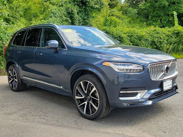 2023 Volvo XC90 Plus