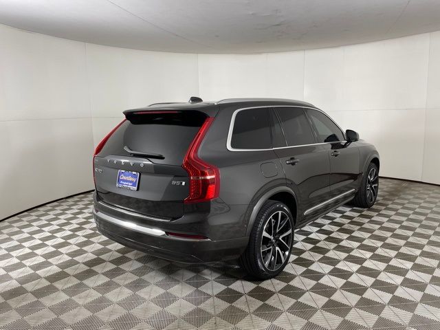 2023 Volvo XC90 Plus