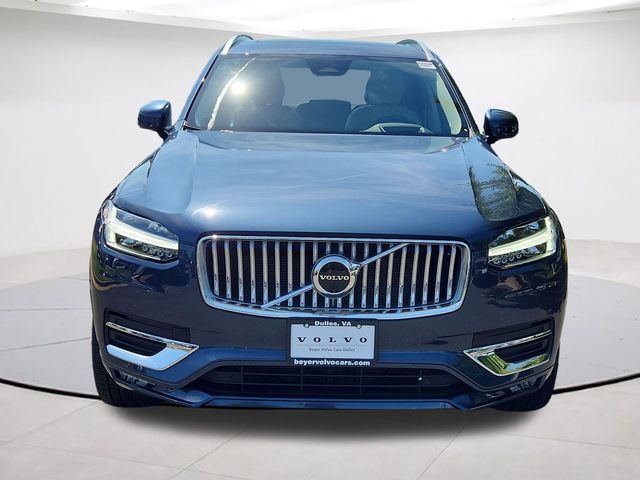 2023 Volvo XC90 Plus