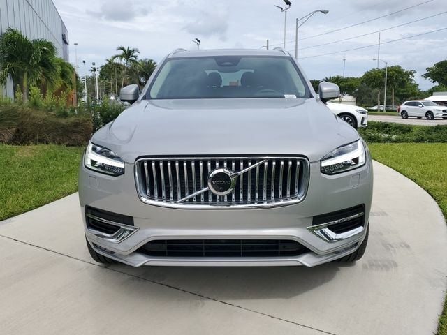 2023 Volvo XC90 Plus