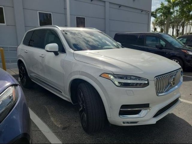 2023 Volvo XC90 Plus