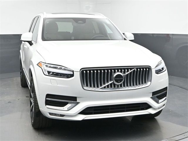 2023 Volvo XC90 Plus