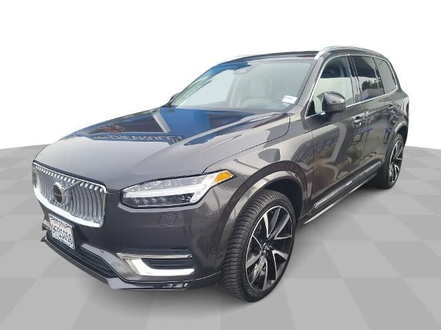 2023 Volvo XC90 Plus