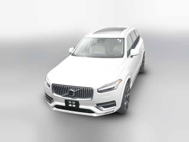 2023 Volvo XC90 Plus