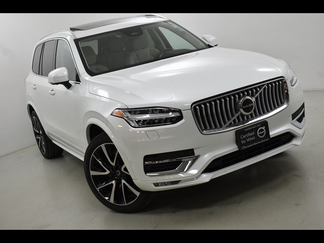 2023 Volvo XC90 Plus