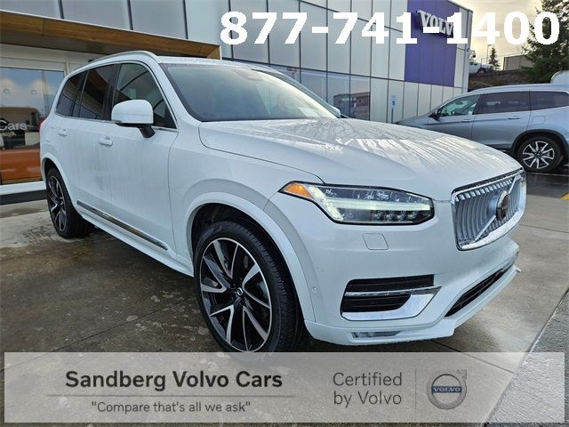 2023 Volvo XC90 Plus