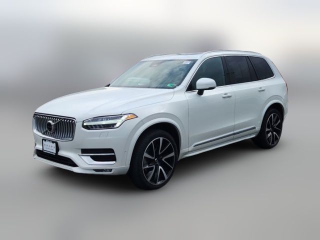 2023 Volvo XC90 Plus