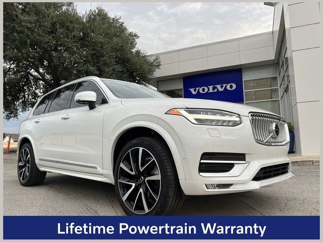2023 Volvo XC90 Plus