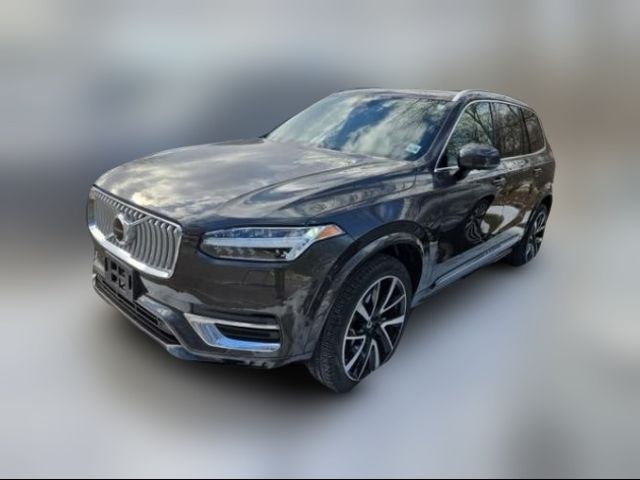 2023 Volvo XC90 Plus