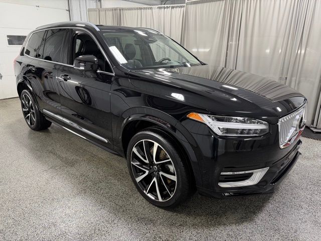 2023 Volvo XC90 Plus
