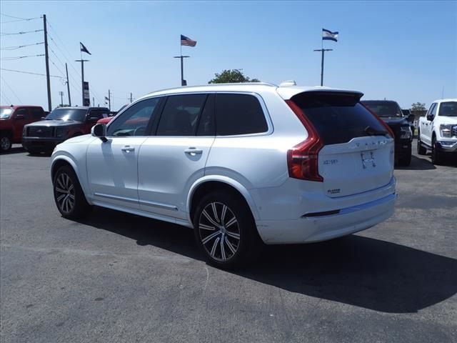 2023 Volvo XC90 Plus