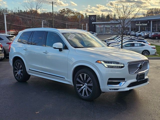 2023 Volvo XC90 Plus