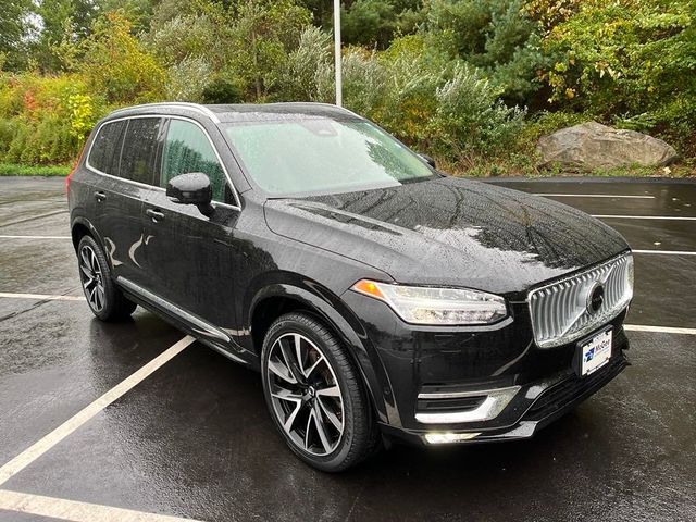 2023 Volvo XC90 Plus