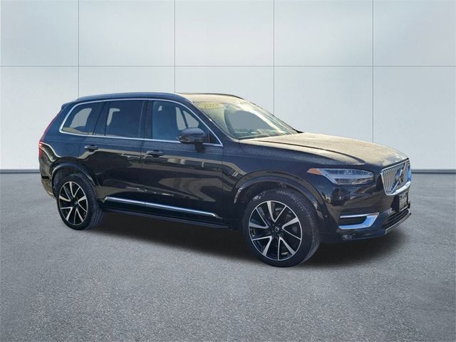 2023 Volvo XC90 Plus