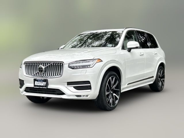 2023 Volvo XC90 Plus