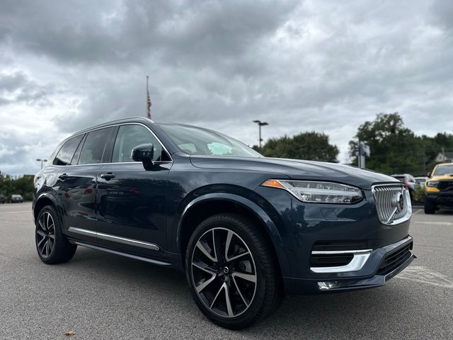 2023 Volvo XC90 Plus