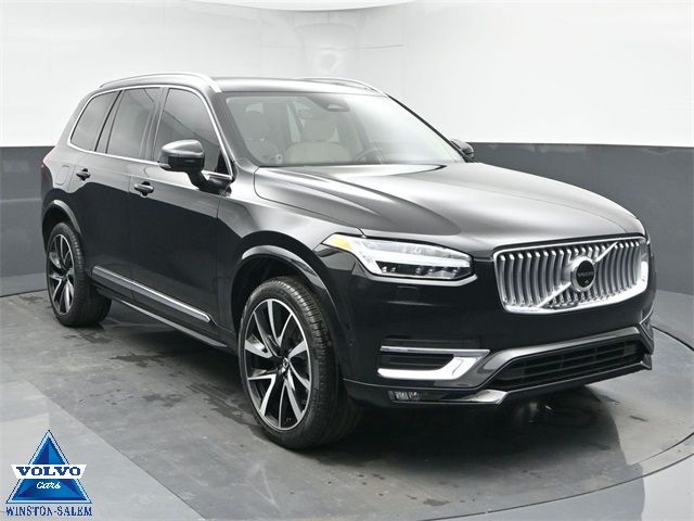 2023 Volvo XC90 Plus