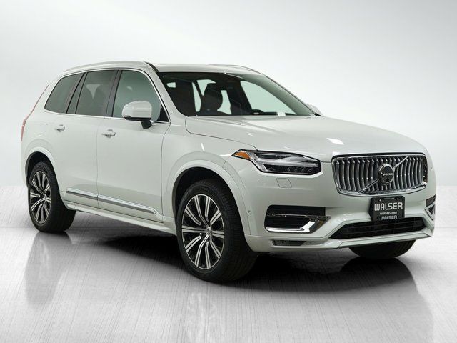 2023 Volvo XC90 Plus