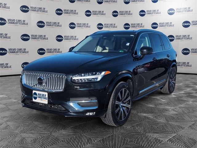 2023 Volvo XC90 Plus